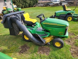 [USED] Lawn Tractor John Deere LX279 w/Bagger and Second Mulching Deck