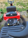 Lawn Tractor Rear Engine 33" 12.5HP SNAPPER