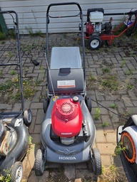 Lawnmower Honda HRR216